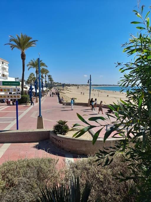 Apartamento Playa La Barrosa Chiclana de la Frontera Exterior photo